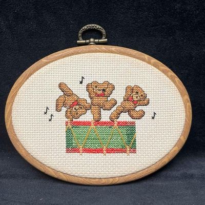 Dale Burdett Dancing Bearkins Country Christmas Cross Stitch