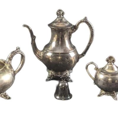 Vintage English Silver Mfg Footed Silverplate Tea Set