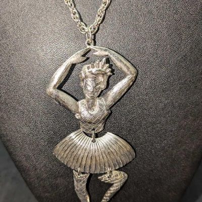 Articulated Silver Tone Jointed Ballerina Pendant And Necklace