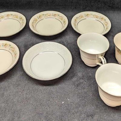 Assorted Noritake & International Cups & Sauce Bowls