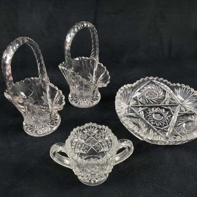 Vintage Mini Glass Floral Lot Of Four