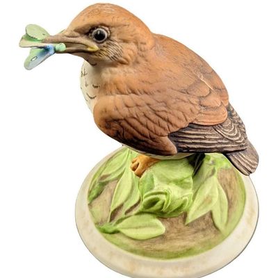 Boehm Birds Baby Wood Thrush Porcelain Figurine
