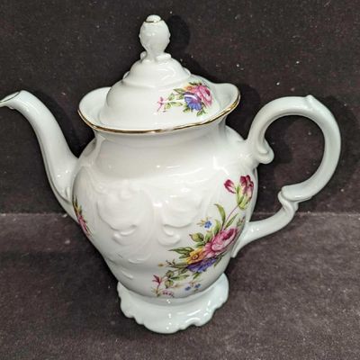Retired Royal Kent RKT6 Coffee Pot & Lid C