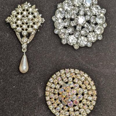 Vintage Unmarked Silver Tone Rhinestones AB Crystal Pin Brooches
