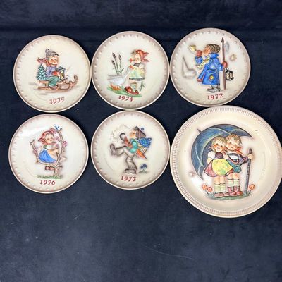 Set of 6 M.J. Hummel Annual Collector Plates 1972-1976 by Goebel W. Germany