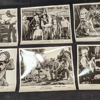 Disney Apple Dumpling Gang Disney Productions Stills Set A