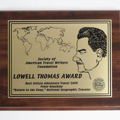 Lowell Thomas Award Plaque Peter Benchley