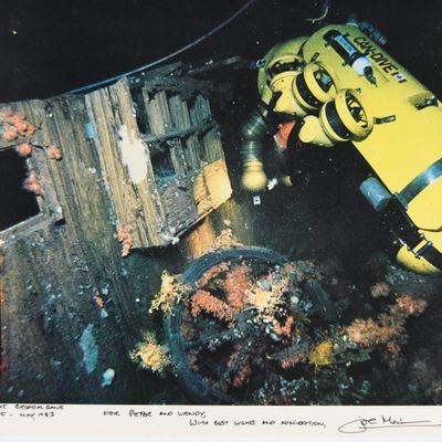 Signed Joe MacInnis Photographic Print HMS Breadalbane First Dive