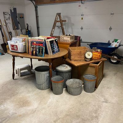 Estate sale photo