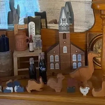Lot Of Vintage And Antique Miniatures And Wall Hangings