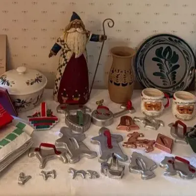 Lot Of Vintage And New Holiday Items 