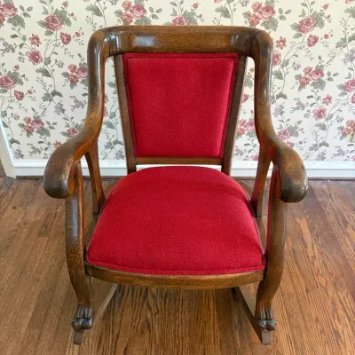 Vintage Rocking Chair 2