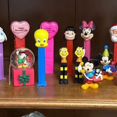 Vintage Toys, Pez, Disney, Slinky