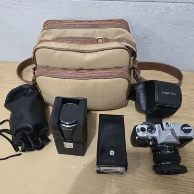 Sale Photo Thumbnail #20:  Fujica Camera - Extra Lens - Flash