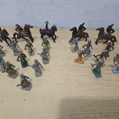Sale Photo Thumbnail #76: Metal/Lead Cowboys - Indians