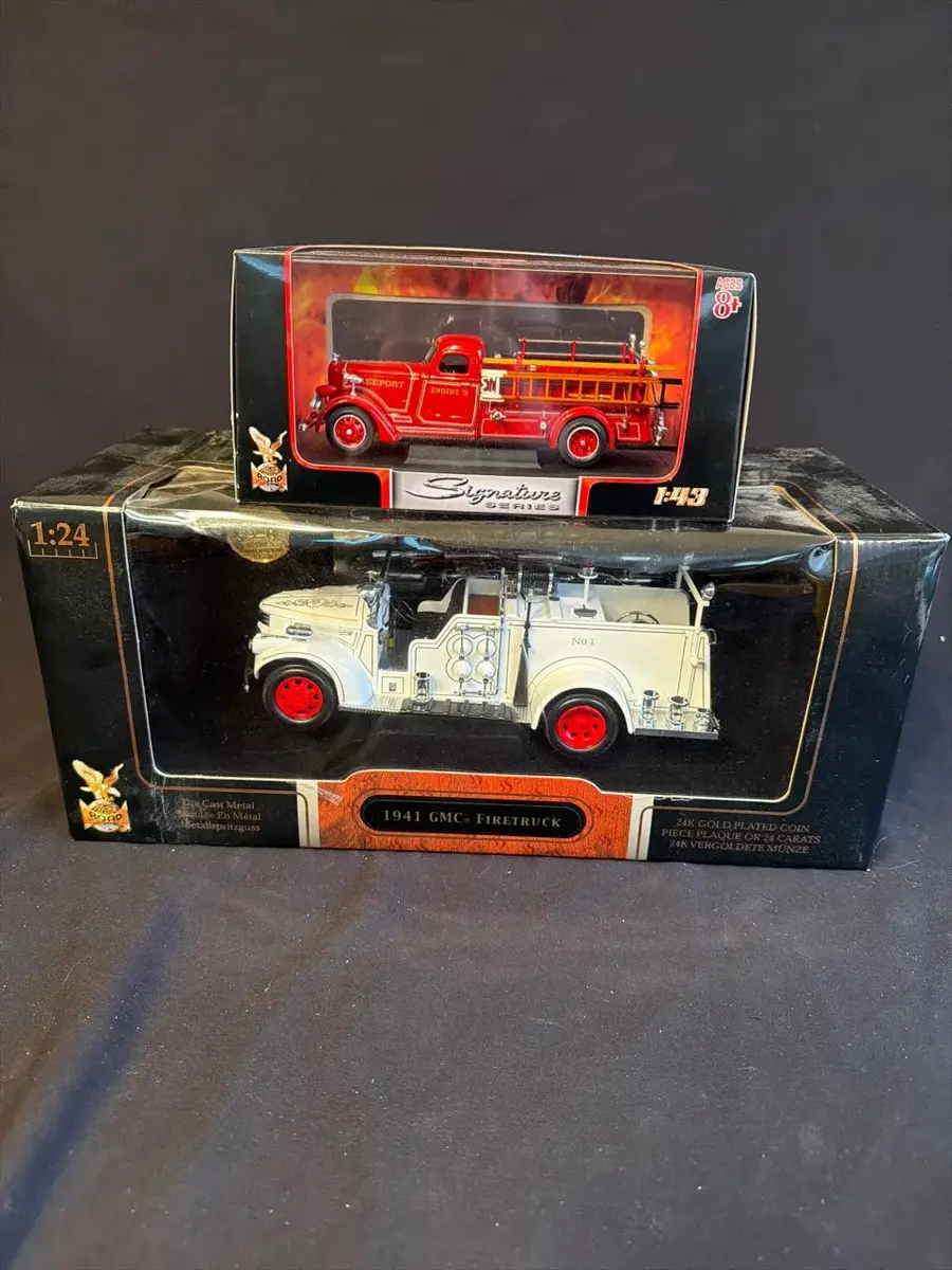 Boxed Fire Truck Die-Cast Collection – 1941 GMC & 1939 American LaFrance