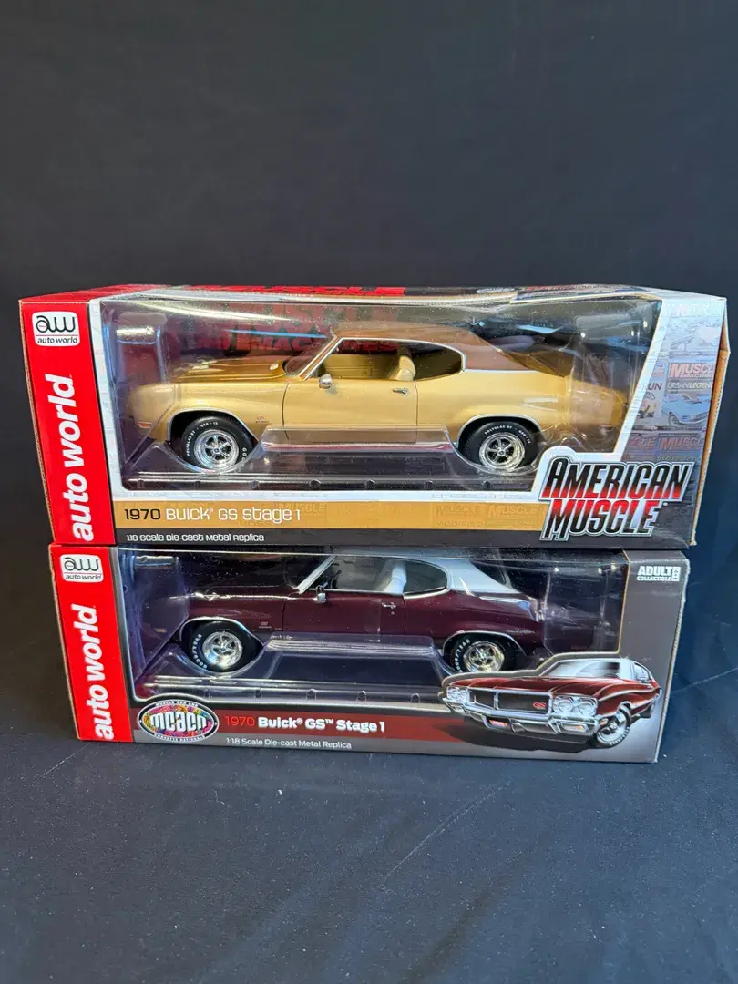 Pair of Auto World American Muscle 1970 Buick GS Stage 1 1:18 Die-Cast Cars