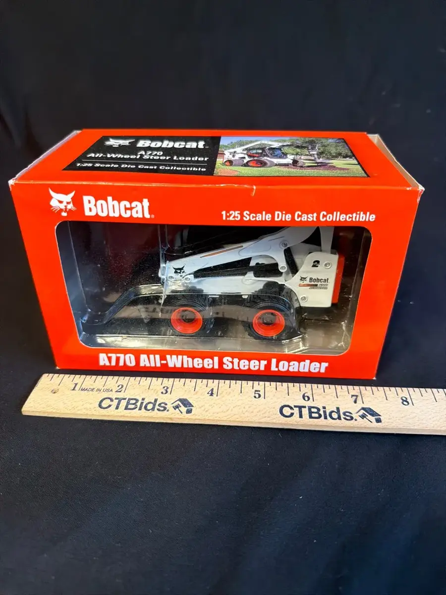 Bobcat A770 All-Wheel Steer Loader 1:25 Scale Die-Cast Collectible