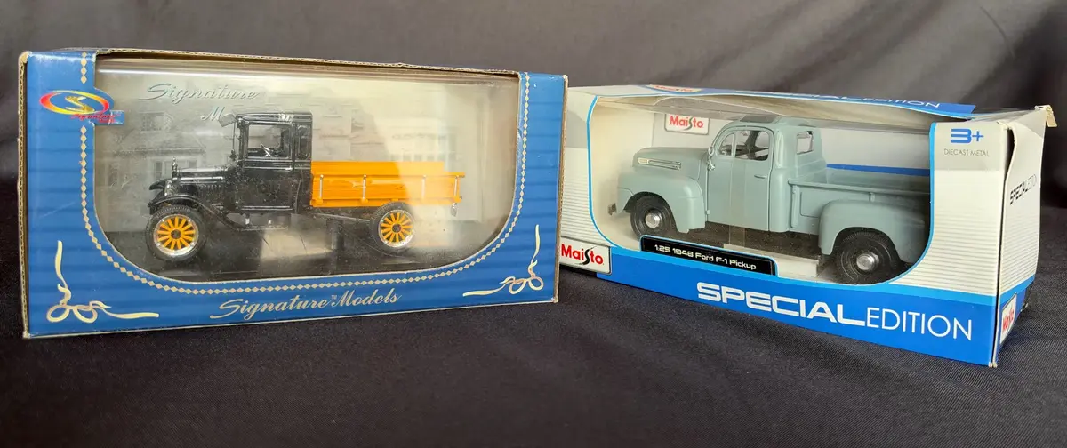 Vintage Ford Diecast Utility Pickup & Stake Truck Set (1/25 & 1/32 Scales)