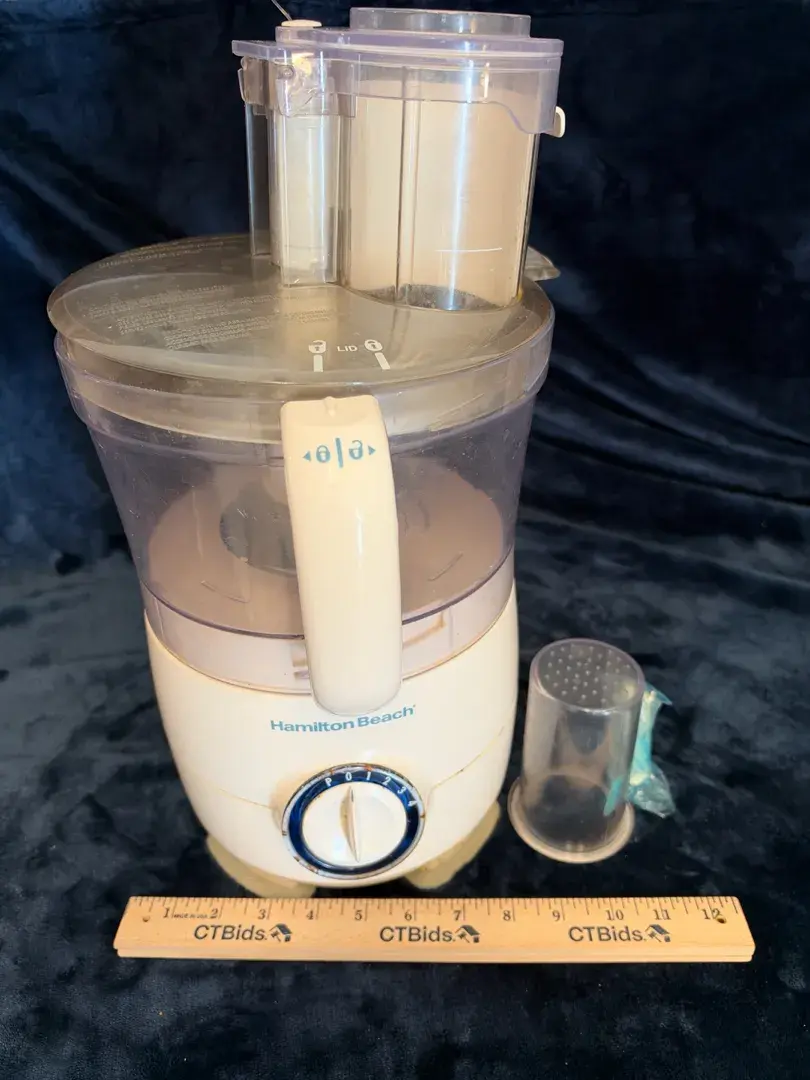 Hamilton Beach Big Mouth 14-Cup Food Processor (Model 70590) - Includes Pusher Accessory