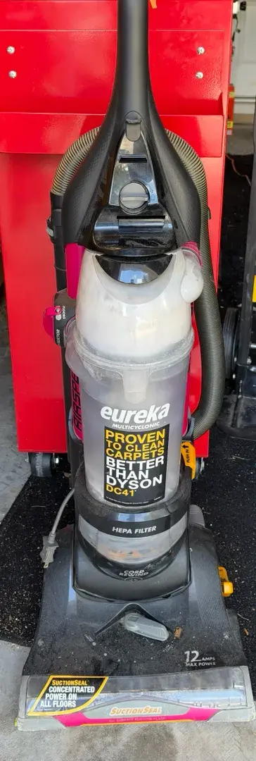 Eureka AirSpeed SuctionSeal Rewind Bagless Upright Vacuum Cleaner