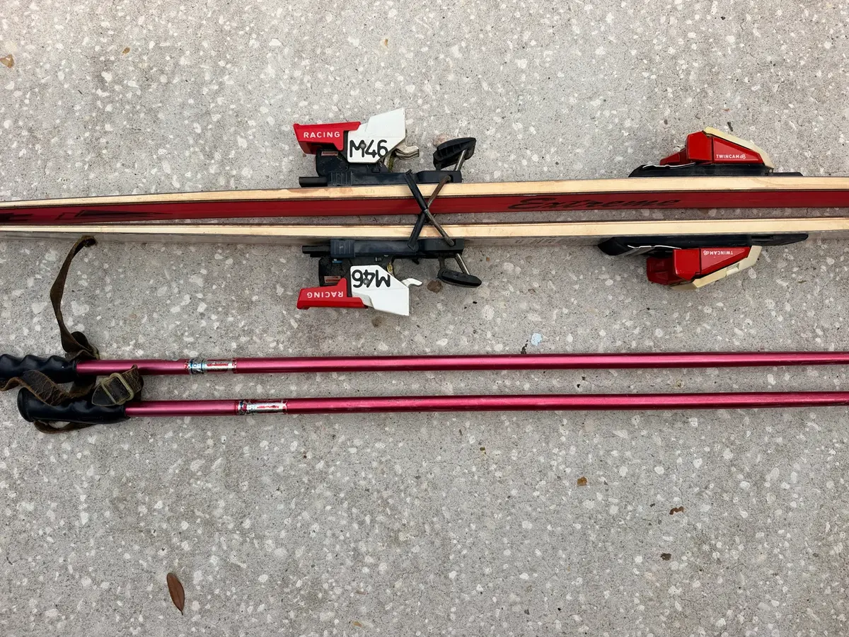Vintage Hart Extreme Soft Slalom Kevlar F-45 Skis with Marker M46 Bindings & Ski Poles