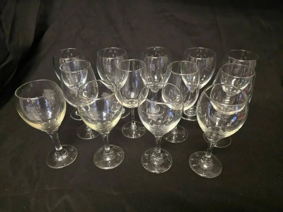 Bulk Set of 13 Clear Stemmed Goblets / Multi-Purpose Wine Glasses - 6.5" Tall