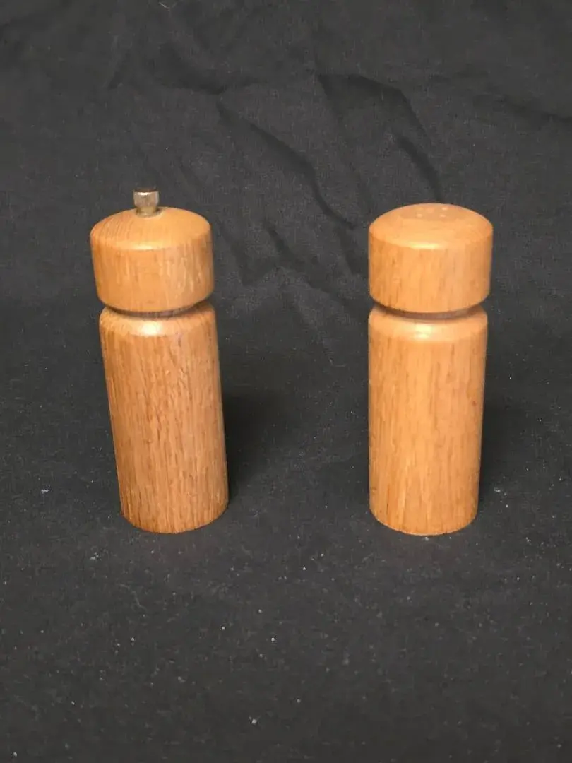 Mid-Century Modern Wooden Salt Shaker & Pepper Mill Grinder Set
