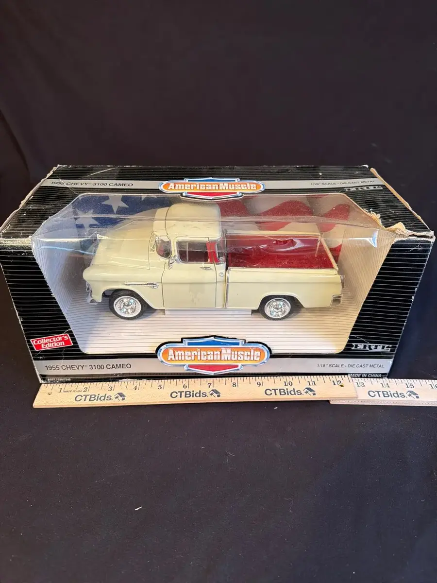 ERTL American Muscle 1955 Chevy 3100 Cameo 1:18 Die-Cast Pickup – Collector’s Edition