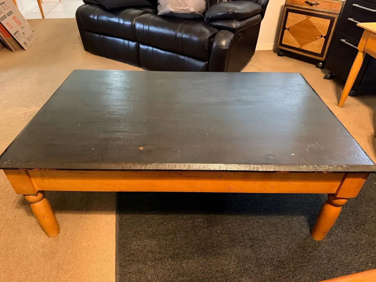 Black Solid Wood Coffee Table 