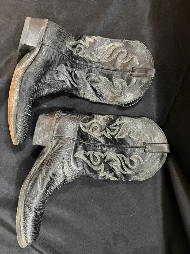 Dan Post Size 9 Black Cowboy Boots