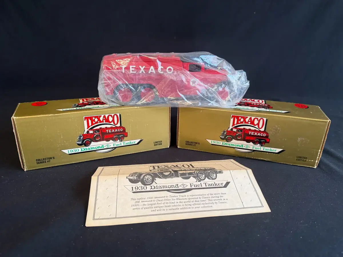 Pair of Texaco 1930 Diamond T Fuel Tanker Die-Cast Banks – Boxed