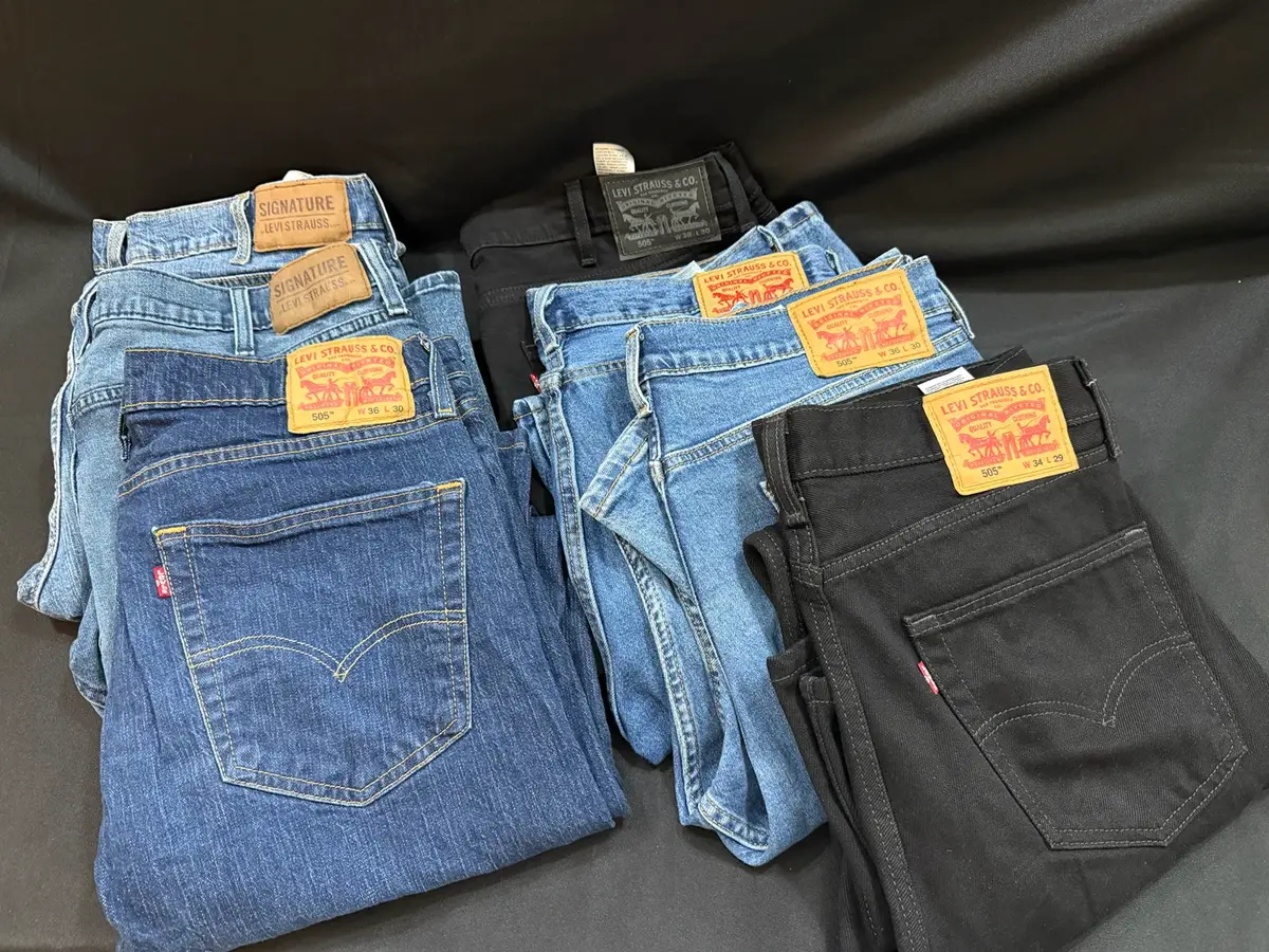 Men’s Levi’s 505 & Signature Jeans Collection – Assorted Blue & Black Denim