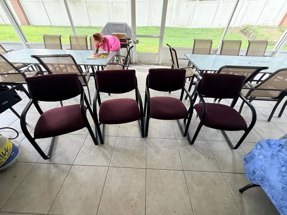 Set of 4 Burgundy Upholstered Metal Guest Chairs