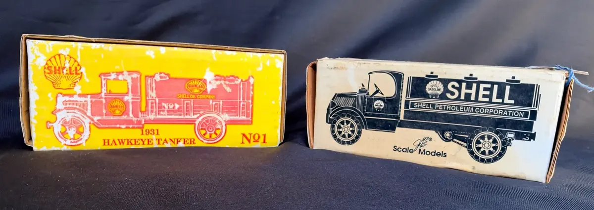 Vintage Shell Oil Company Die-Cast Toy Tanker Coin Banks
