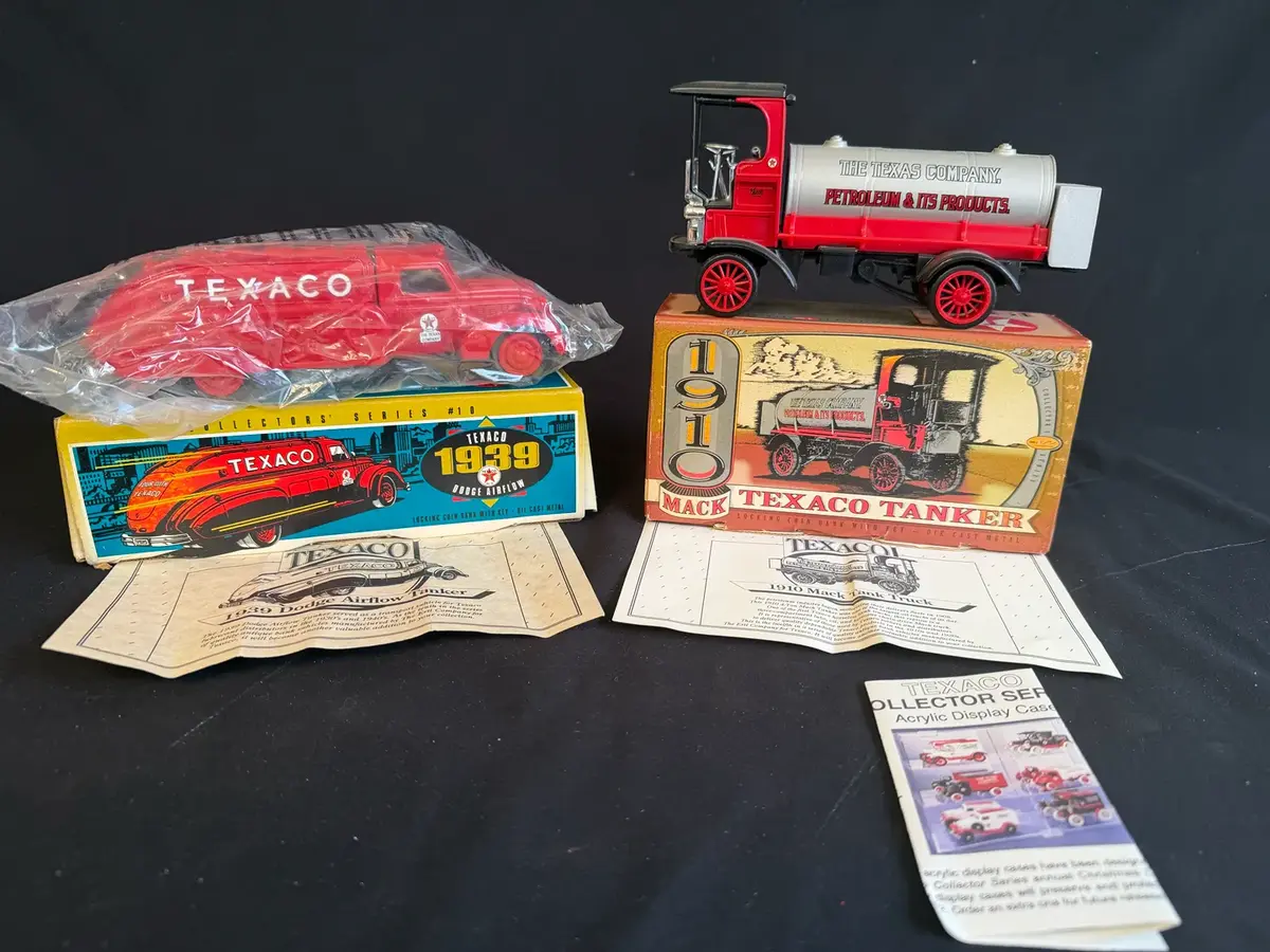 Texaco 1910 Mack Tanker & 1939 Dodge Airflow Die-Cast Banks – Boxed