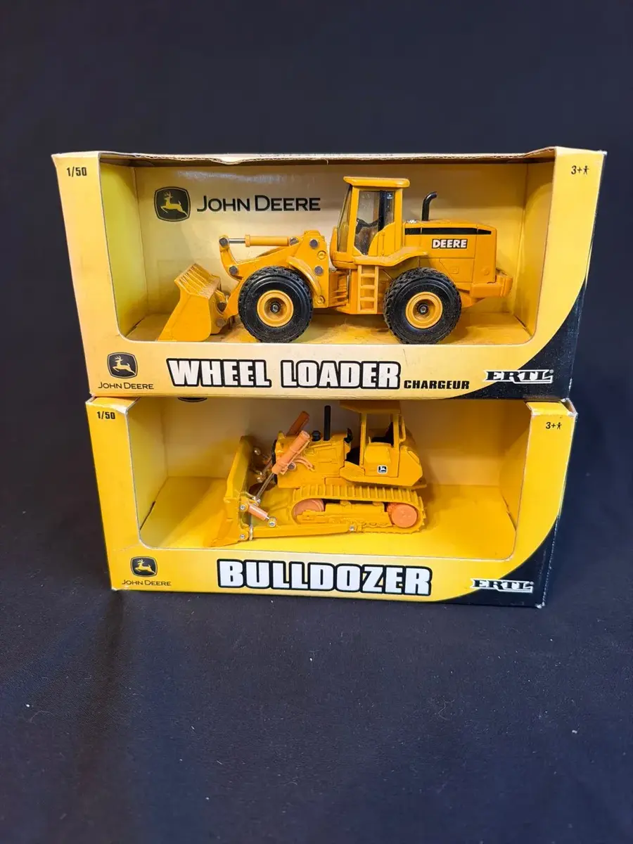 John Deere ERTL 1:50 Scale Wheel Loader & Bulldozer Die-Cast Models – Lot of 2