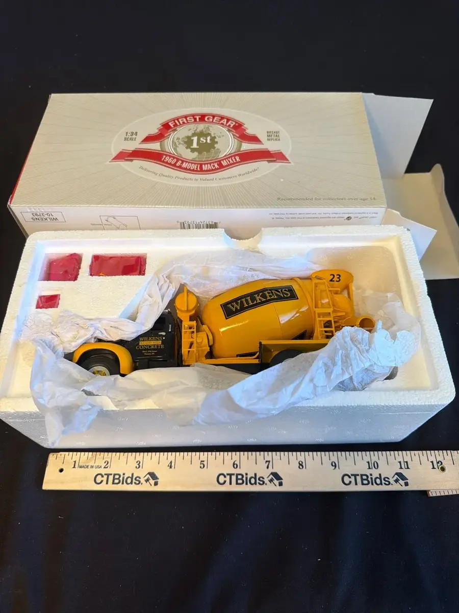 First Gear 1960 B-Model Mack Wilkens Ready-Mix Concrete Mixer Truck – 1:34 Scale