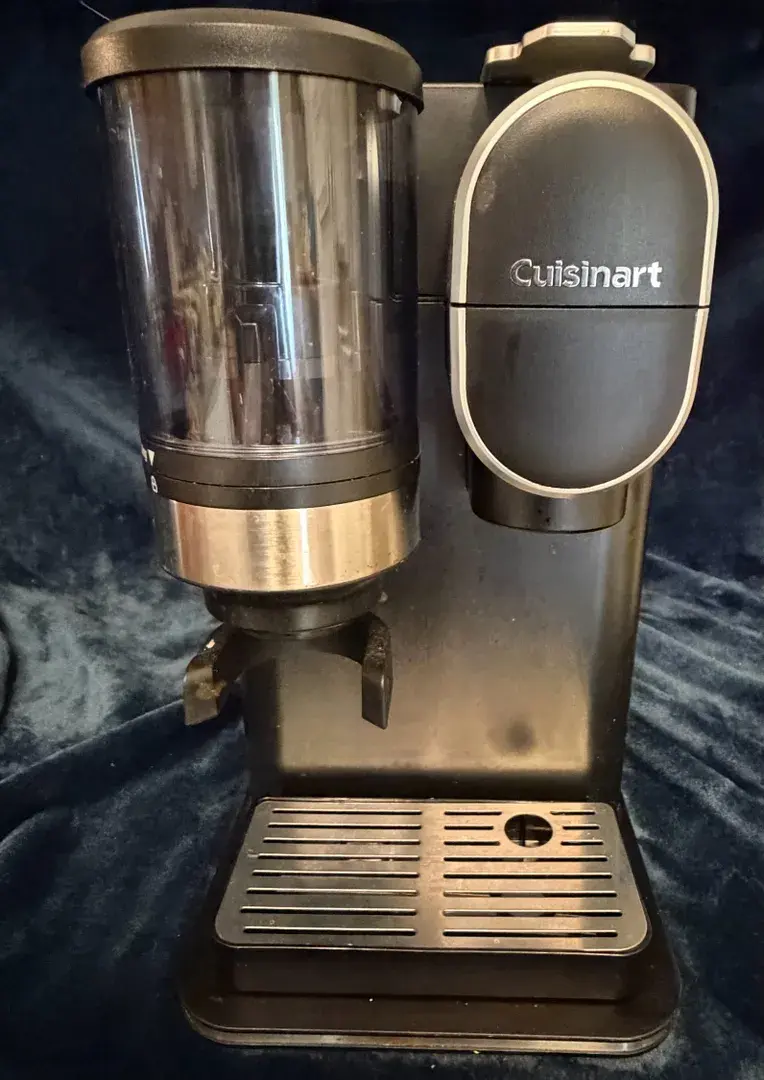 Cuisinart Grind & Brew Single-Serve Coffee Maker Machine Model DGB-2 Black