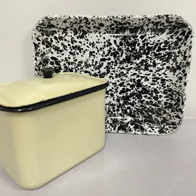 Vintage Enamelware Kitchen Items 