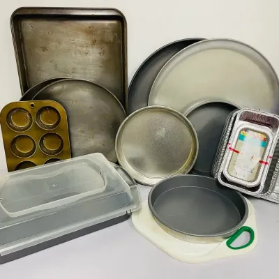 “Wilton” Kitchen Bakeware and More