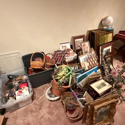 Sale Photo Thumbnail #34