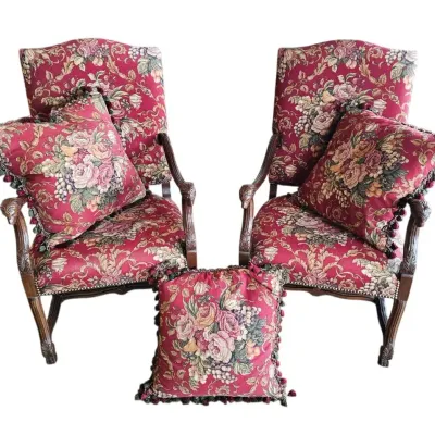 Vanguard Furniture Traditional Tapestry Accent Chairs Set with Three Pillows