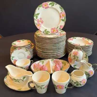 Vintage Franciscan Desert Rose Earthenware Dinnerware Set