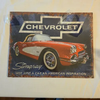 Chevrolet Corvette Memorabilia Collection (LR-JS)