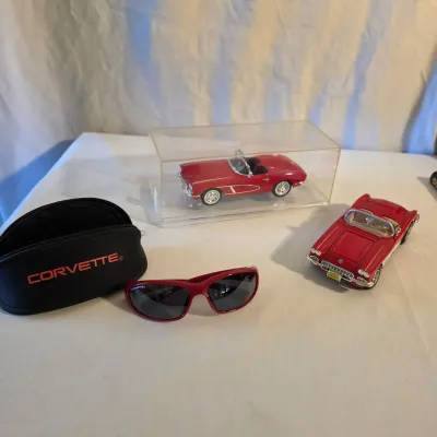 Chevrolet Corvette Memorabilia Collection (LR-JS)