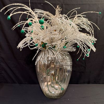 Mikasa Vase w/Silver Decorative Arrangement (B1-RG)