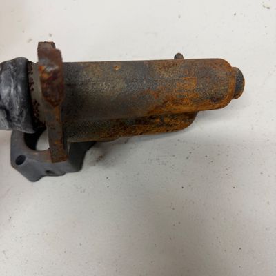 1961 Corvette Master Cylinder with Hardware Components (G-MG)