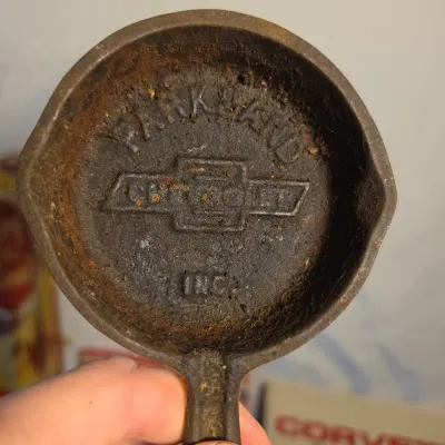 Chevrolet Corvette Memorabilia Collection (LR-JS)