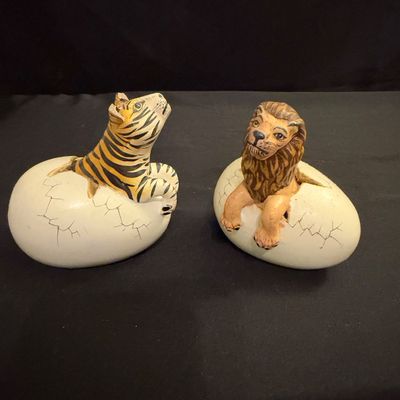 R. Miranda Mexico Lion & Tiger Figurines (B1-RG)